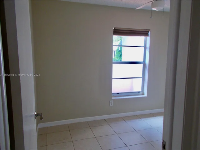 11105 SW 122nd Ct, Miami FL 33186