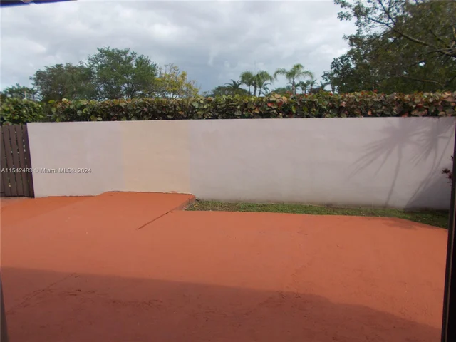 11105 SW 122nd Ct, Miami FL 33186