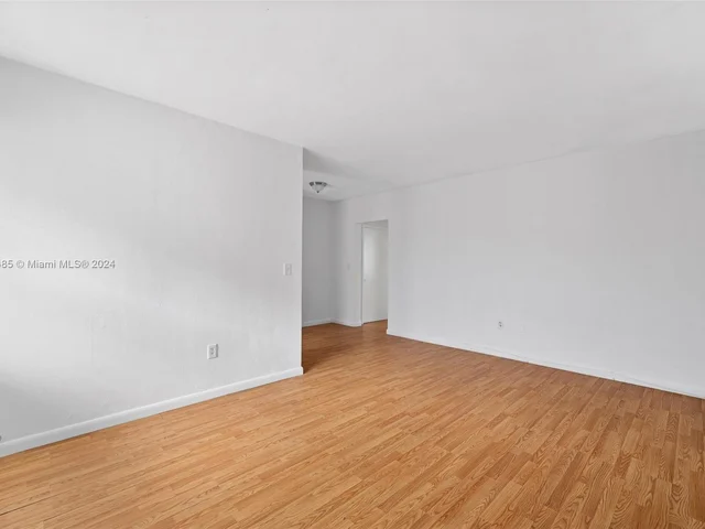 7311 Gary Ave # 2, Miami Beach FL 33141