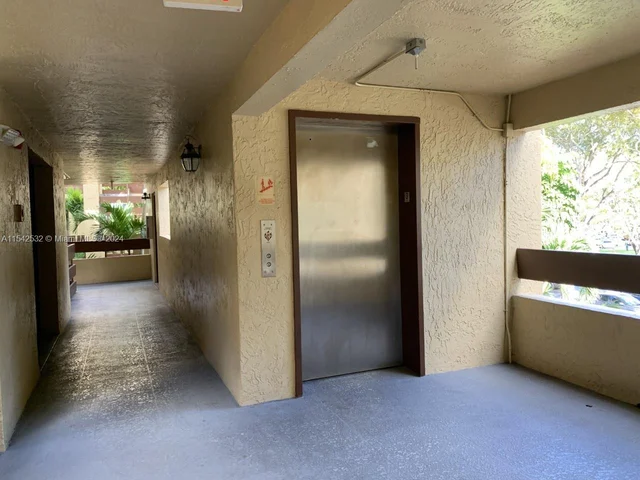 9285 SW 125th Ave # U303, Miami FL 33186