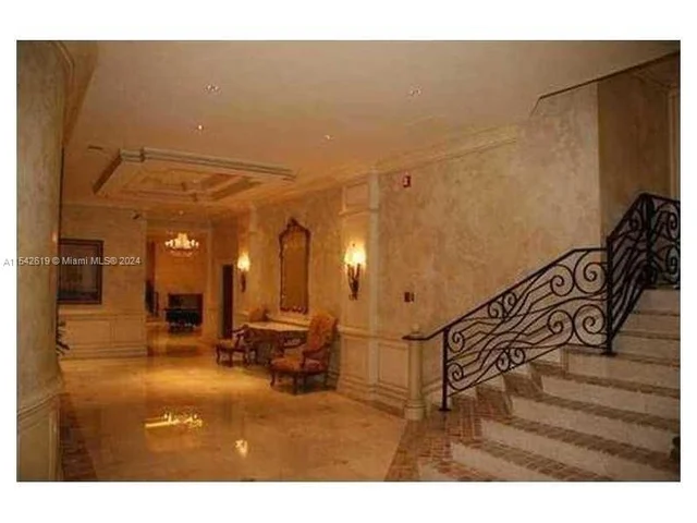 19707 Turnberry Way # 7G, Aventura FL 33180