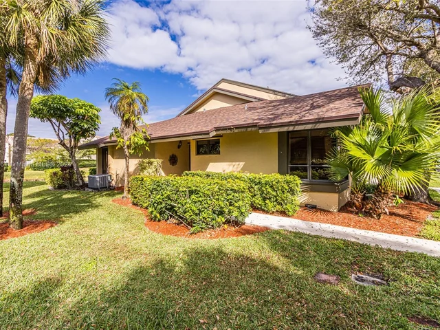 8823 Cleary Blvd # 8823, Plantation FL 33324