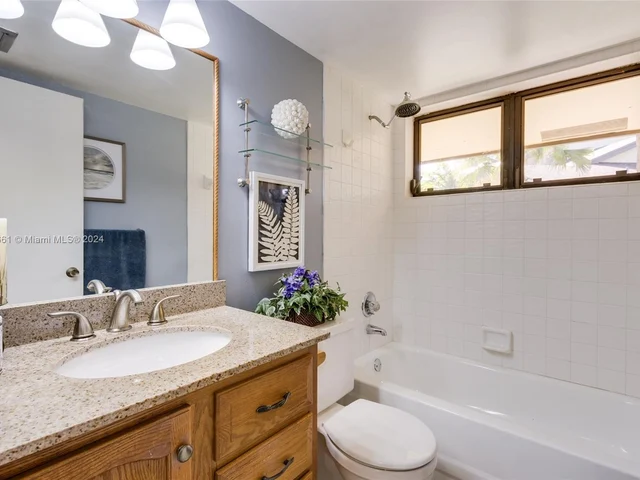 8823 Cleary Blvd # 8823, Plantation FL 33324