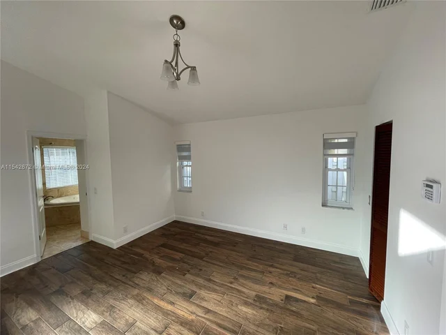 159 Cameron Ct, Weston FL 33326