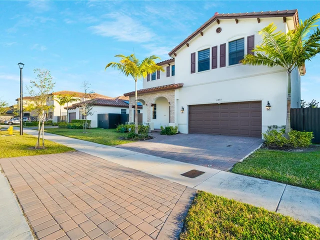 11892 SW 235th Ter, Homestead FL 33032
