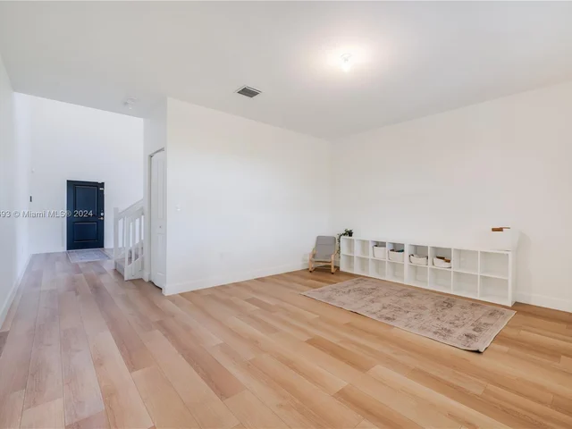 11892 SW 235th Ter, Homestead FL 33032