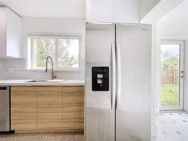 3637 Riverland Rd, Fort Lauderdale FL 33312