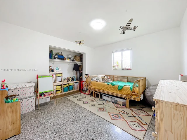 3637 Riverland Rd, Fort Lauderdale FL 33312