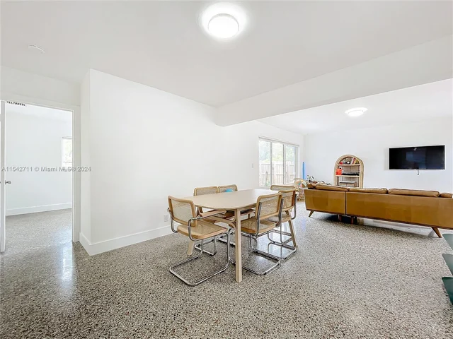 3637 Riverland Rd, Fort Lauderdale FL 33312