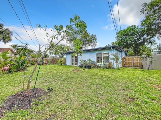 3637 Riverland Rd, Fort Lauderdale FL 33312