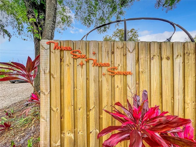 3637 Riverland Rd, Fort Lauderdale FL 33312