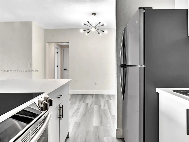 10190 E Bay Harbor Dr # 4E, Bay Harbor Islands FL 33154