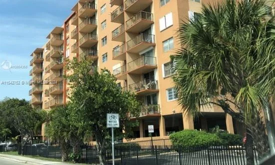 1465 NE 123rd St # 302, North Miami FL 33161