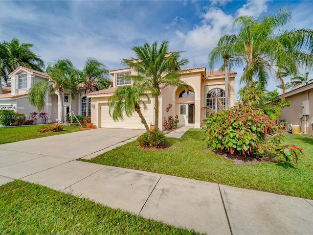 1346 SW 180th Ave, Pembroke Pines FL 33029