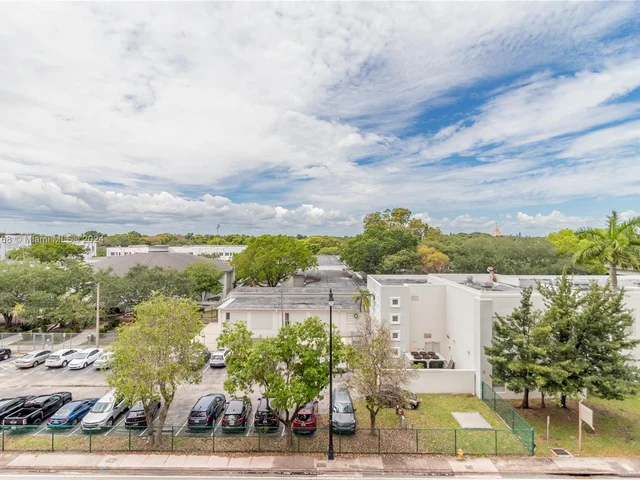 301 Altara Ave # 422, Coral Gables FL 33146