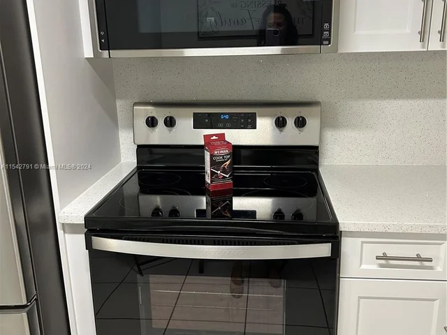 250 181st Dr # 212, Sunny Isles Beach FL 33160