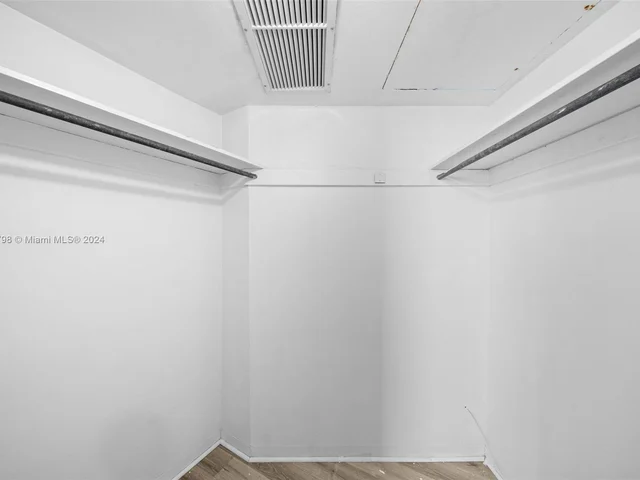 3301 NE 5th Ave # 906, Miami FL 33137