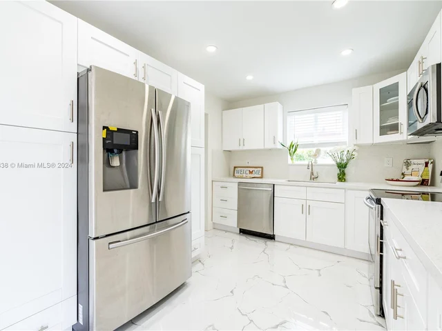 2345 NW 182nd Ter, Miami Gardens FL 33056