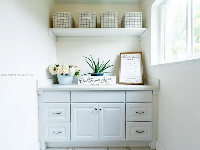 2345 NW 182nd Ter, Miami Gardens FL 33056