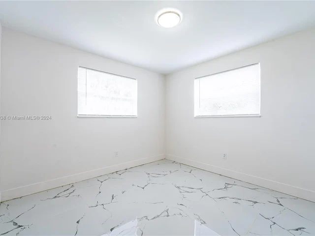 2345 NW 182nd Ter, Miami Gardens FL 33056