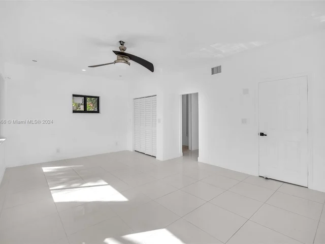 1223 Polk St, Hollywood FL 33019