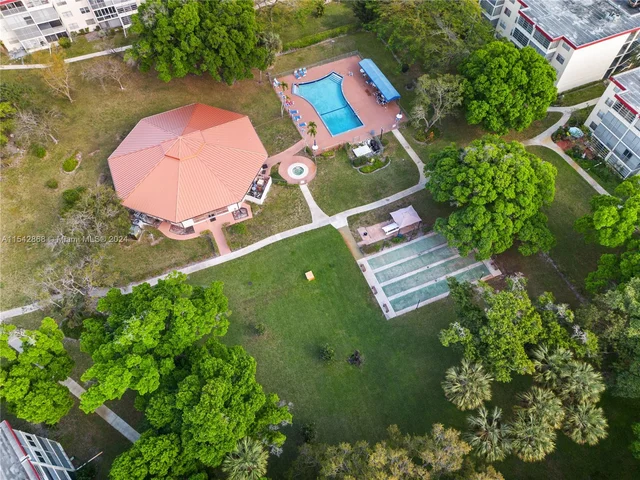 3070 NW 48th Ter # 414, Lauderdale Lakes FL 33313