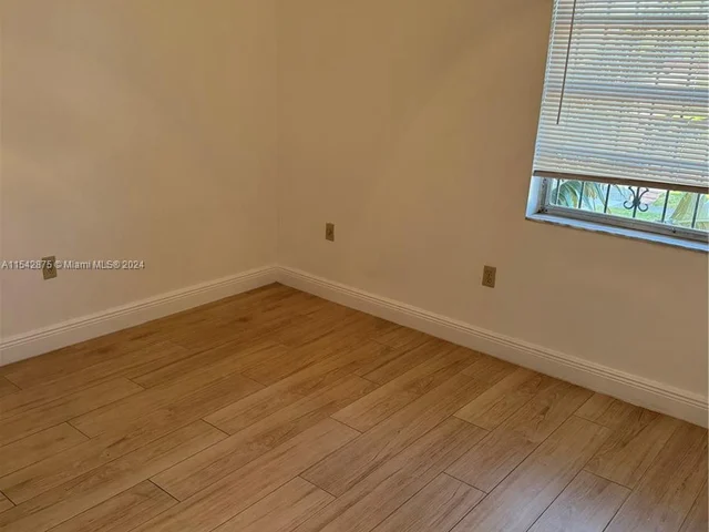 112 NW 32nd Pl # 112, Miami FL 33125