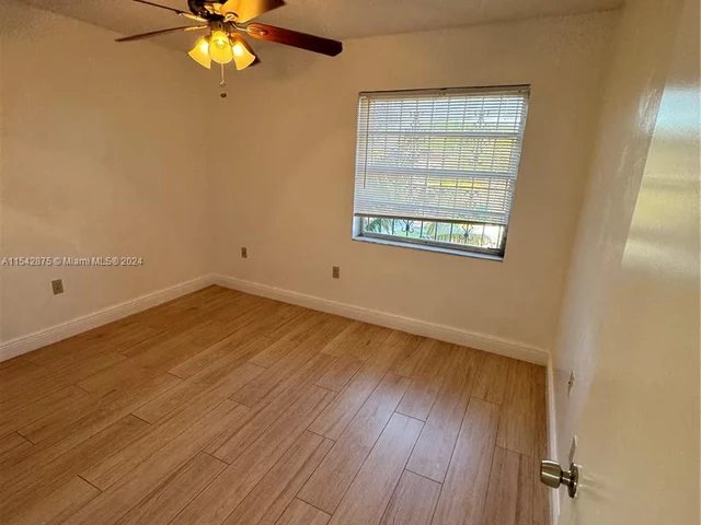 112 NW 32nd Pl # 112, Miami FL 33125