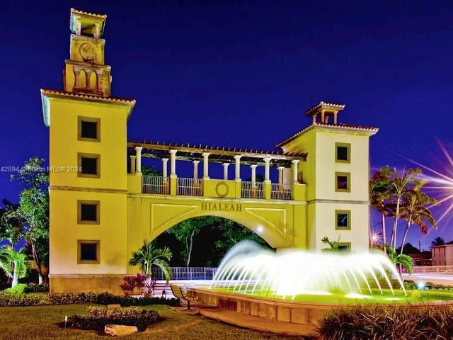 1890 W 56th St # 1325, Hialeah FL 33012