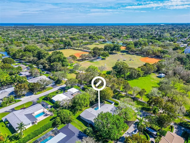 14765 SW 79th Ct, Palmetto Bay FL 33158