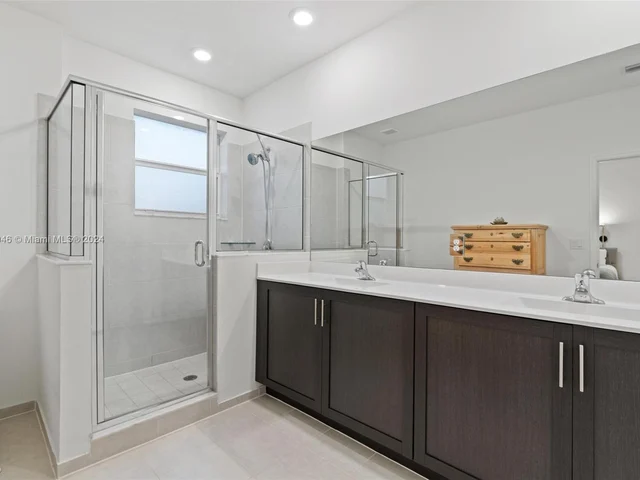 1170 SE 26th Ter # 1170, Homestead FL 33035