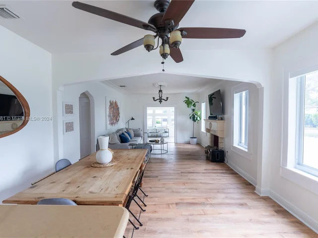 55 NE 46th St, Miami FL 33137