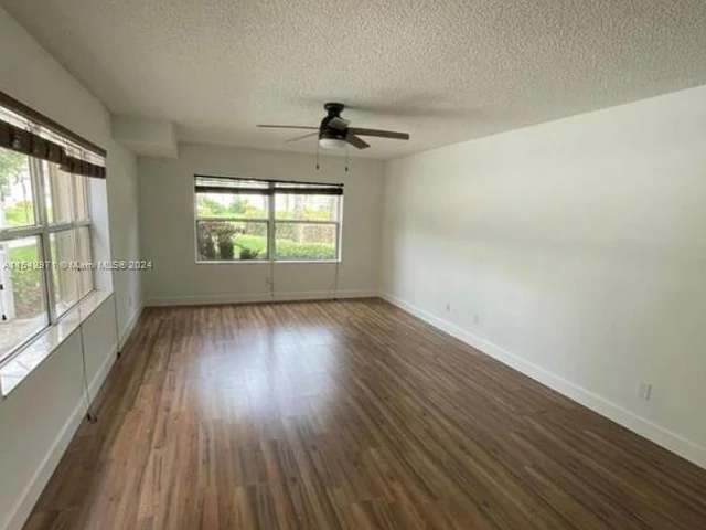 2902 Foxboro Ct # 2902, Boynton Beach FL 33436