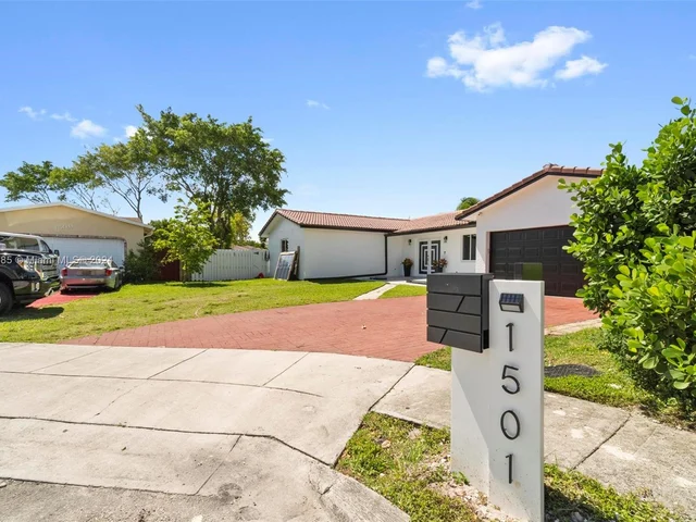 1501 NW 64th Ave, Margate FL 33063