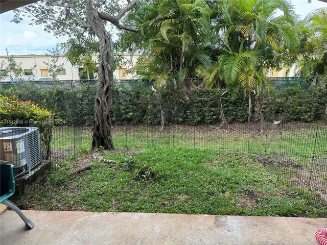 6411 Catalina Ln # 0, Tamarac FL 33321