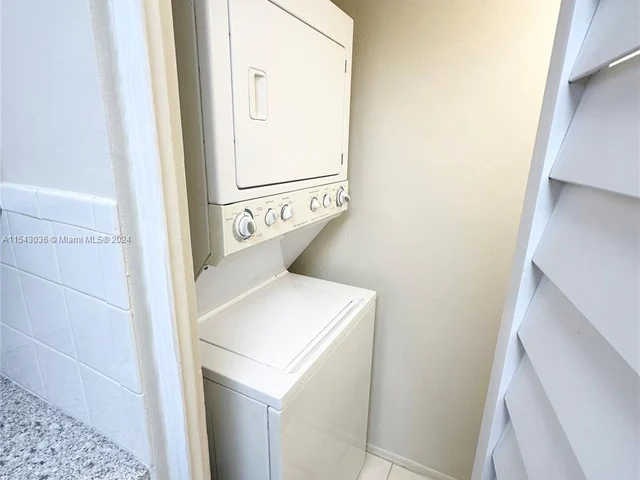 12052 Alternate A1A # C4, Palm Beach Gardens FL 33410