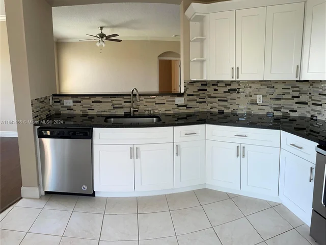 11025 Legacy Blvd # 201, Palm Beach Gardens FL 33410