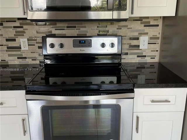 11025 Legacy Blvd # 201, Palm Beach Gardens FL 33410