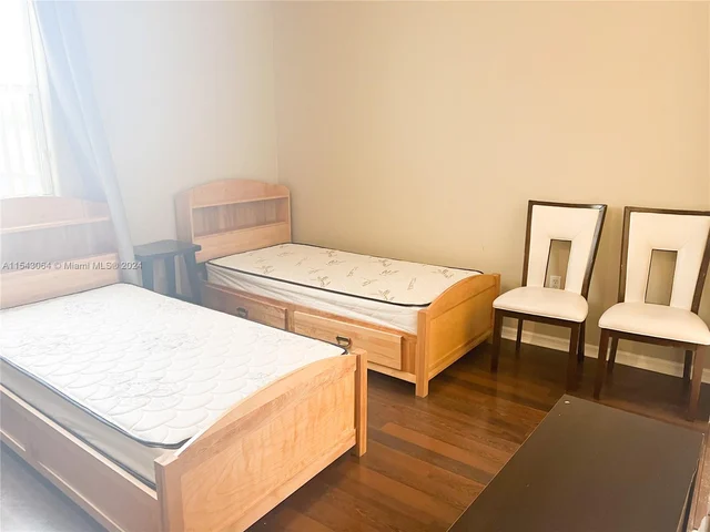 9123 SW 152Path # A, Miami FL 33196