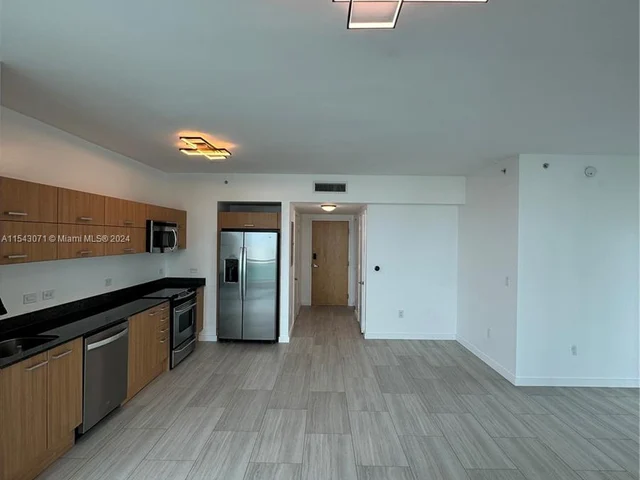 350 S Miami Ave # 3913, Miami FL 33130