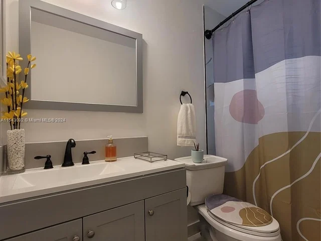 6109 NW 72nd Avenue, Tamarac FL 33321