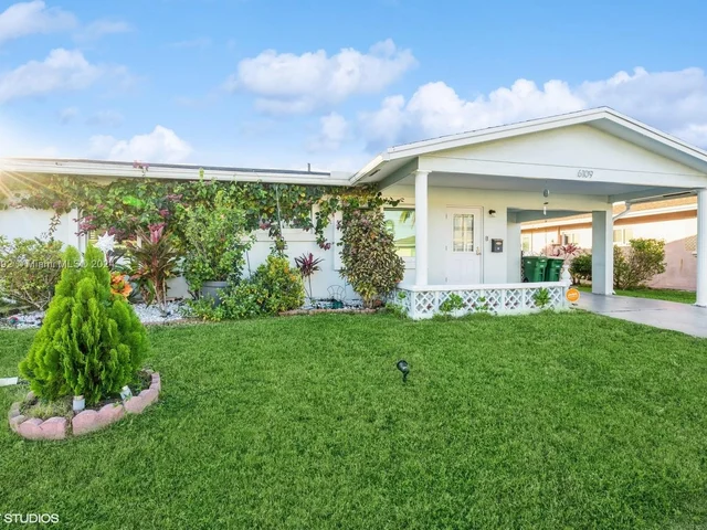 6109 NW 72nd Avenue, Tamarac FL 33321