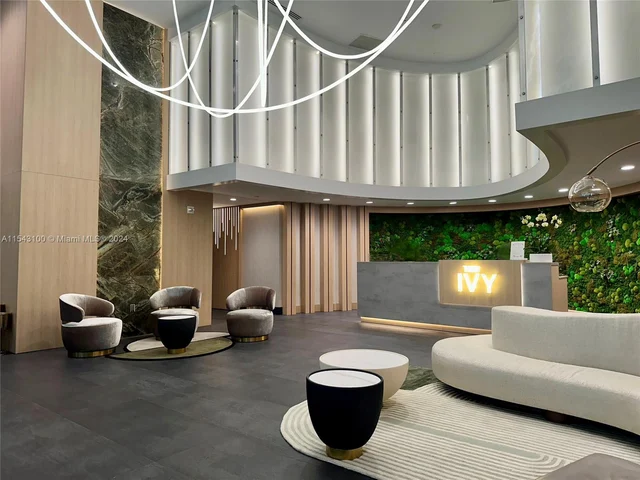 90 SW 3rd St # 1803, Miami FL 33130