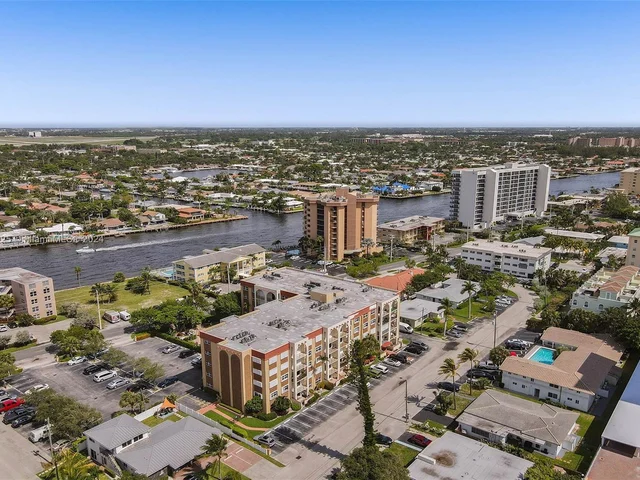 400 N Riverside Dr # 303, Pompano Beach FL 33062