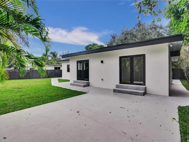 5991 SW 45th ST, Miami FL 33155