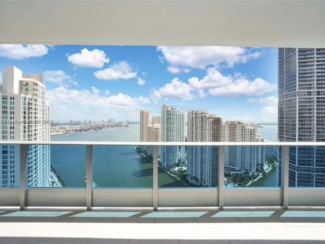 200 Biscayne Boulevard Way # 3603, Miami FL 33131