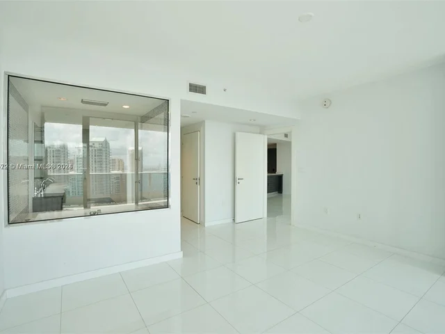 200 Biscayne Boulevard Way # 3603, Miami FL 33131