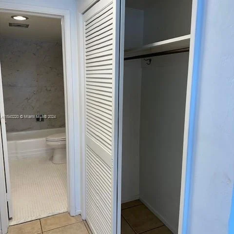 4010 Galt Ocean Dr # 716, Fort Lauderdale FL 33308