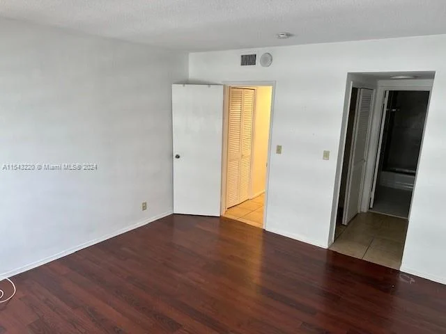 4010 Galt Ocean Dr # 716, Fort Lauderdale FL 33308