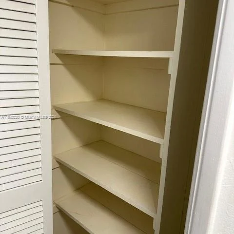 4010 Galt Ocean Dr # 716, Fort Lauderdale FL 33308